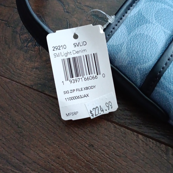 NWT Coach Crossbody - Picture 6 of 12